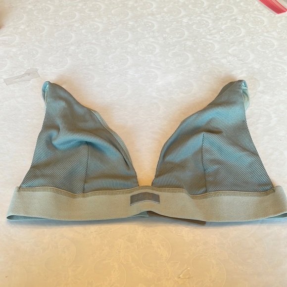 SKIMS COTTON PLUNGE BRALETTE Mineral Size 2X New - Picture 3 of 8